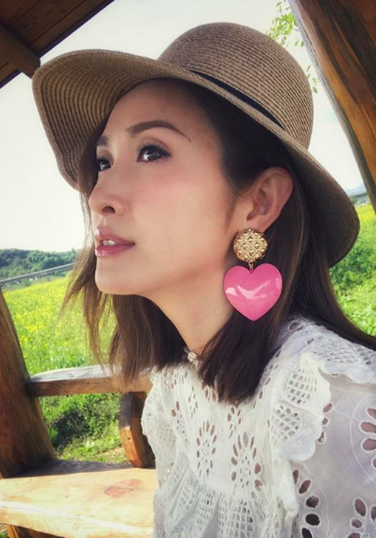 「如果有計算付出,這是一個投資,如果沒計算的付出,其實才是真愛。」 「如果有計算付出,這是一個投資,如果沒計算的付出,其實才是真愛。」