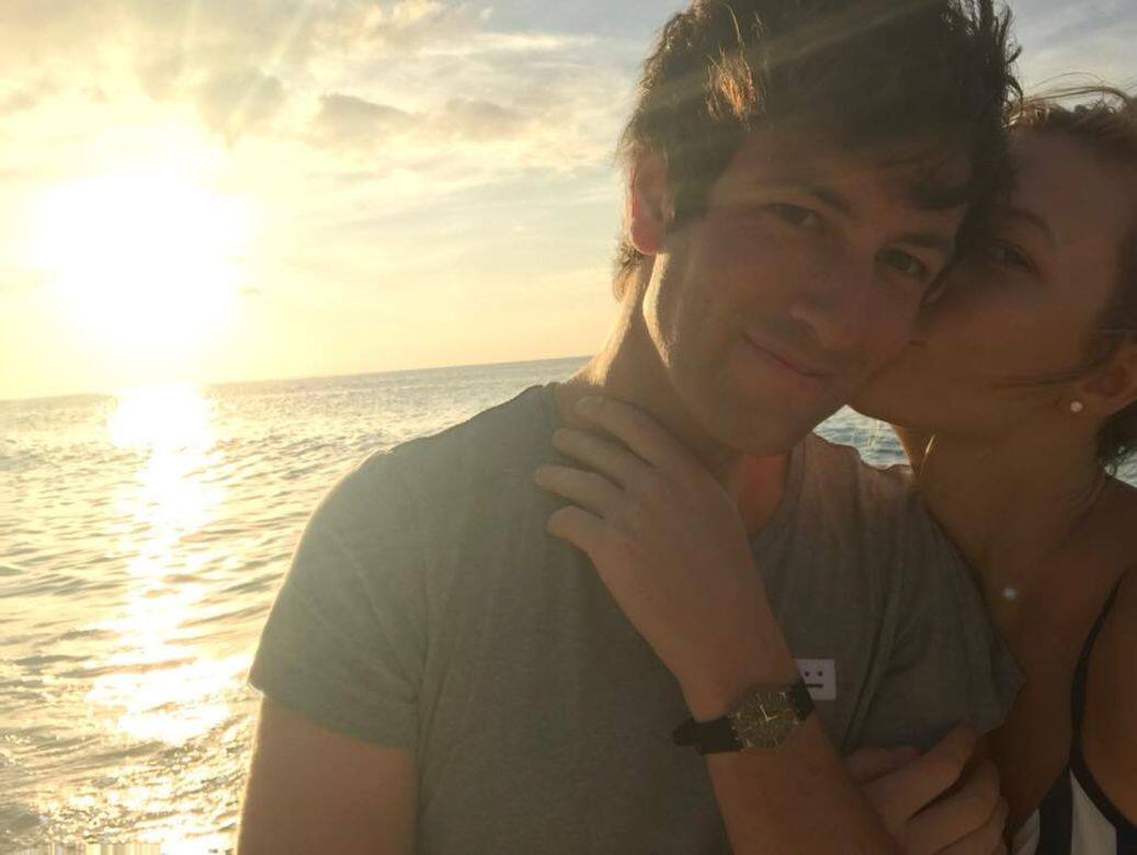 你能夠與我們分享男友求婚的經過嗎?最難忘的時刻是什麼?Karlie Kloss:「我們在 你能夠與我們分享男友求婚的經過嗎?最難忘的時刻是什麼?Karlie Kloss:「我們在