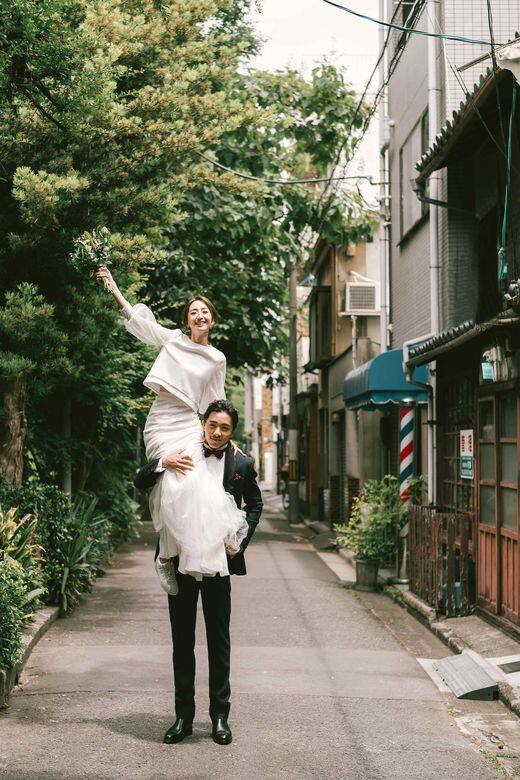 清新簡約的蕾絲兩截式白紗柯佳嬿與坤達這組婚紗照不只像是電影海 清新簡約的蕾絲兩截式白紗柯佳嬿與坤達這組婚紗照不只像是電影海