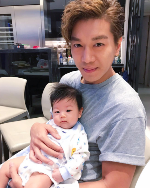 å°æ˜¥é›ž 4å€‹æœˆå¤§äº† 37æ­²é»Žè«¾æ‡¿çš„ ç¥žä¹‹è‚²å…'æ—¥è¨˜ Elle Hk