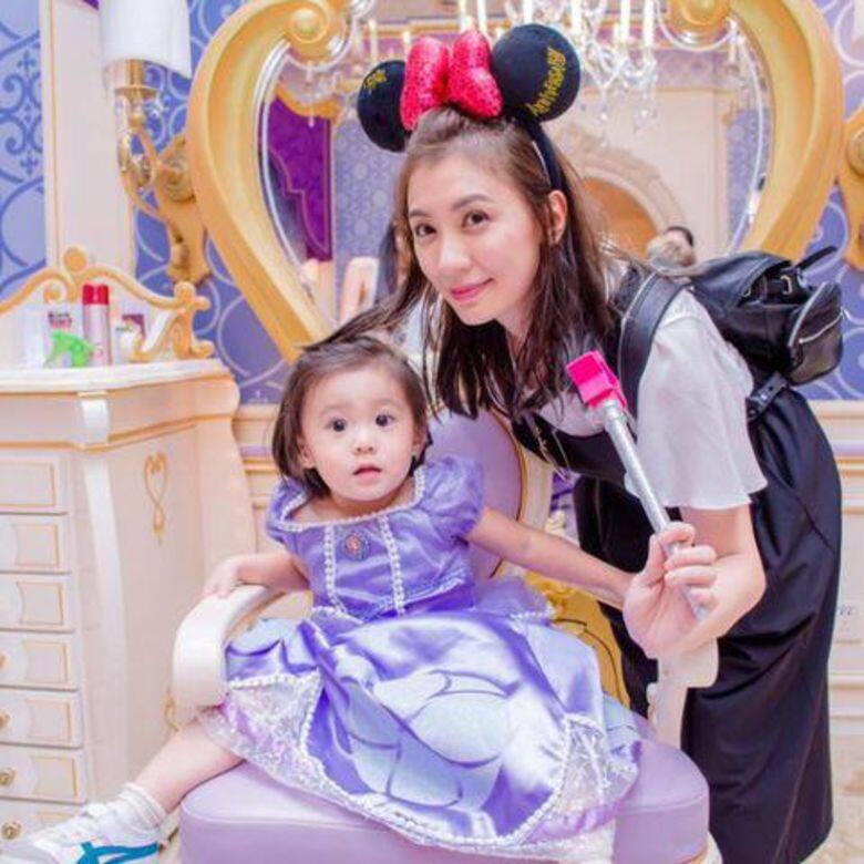 當媽媽也別忘了自己是個女人,「時間是找出來的」ELLE:一個小孩已經後累人 當媽媽也別忘了自己是個女人,「時間是找出來的」ELLE:一個小孩已經後累人