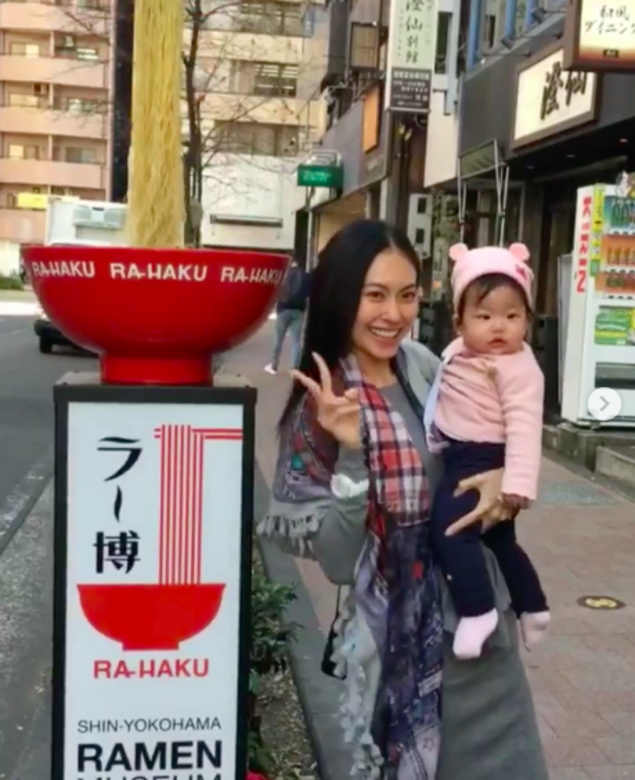 帶著女兒一起看看世界 帶著女兒一起看看世界