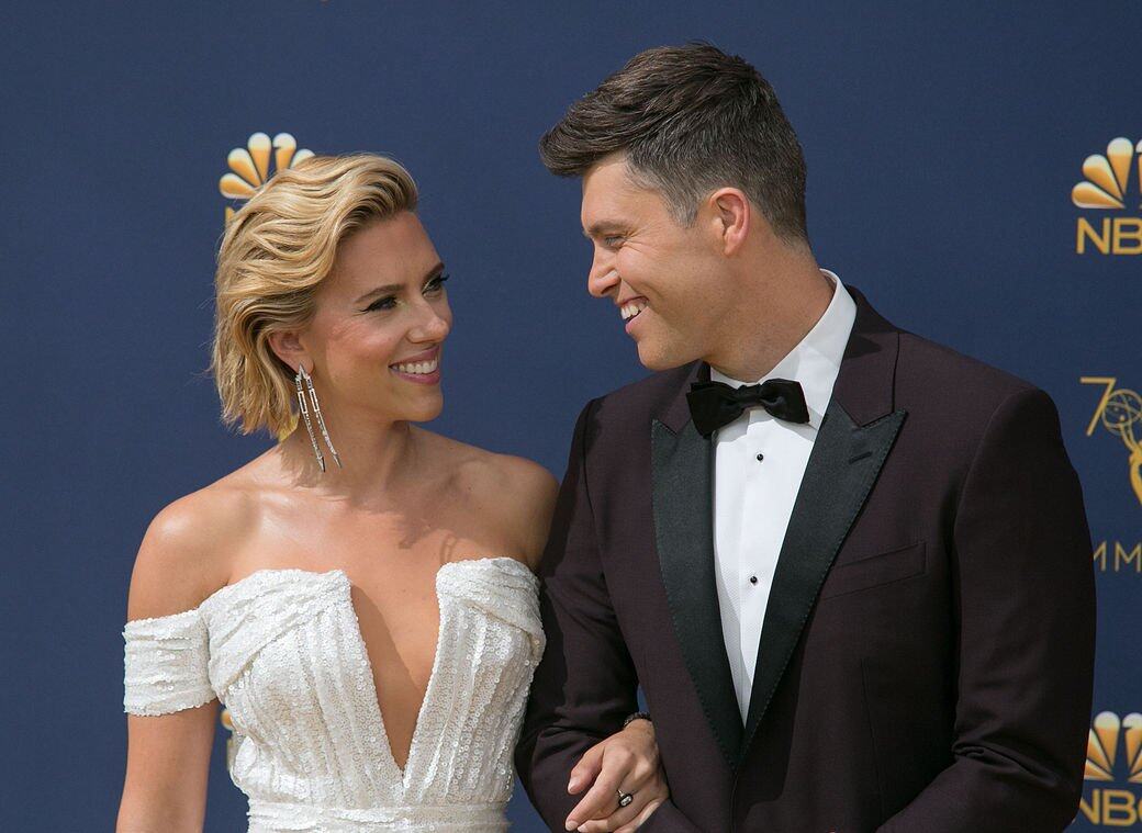 恭喜「黑寡婦」Scarlett Johansson訂婚啦!經過Ryan Reynolds、法國記者,這次未婚夫是喜劇演員Colin Jost 恭喜「黑寡婦」Scarlett Johansson訂婚啦!經過Ryan Reynolds、法國記者,這次未婚夫是喜劇演員Colin Jost