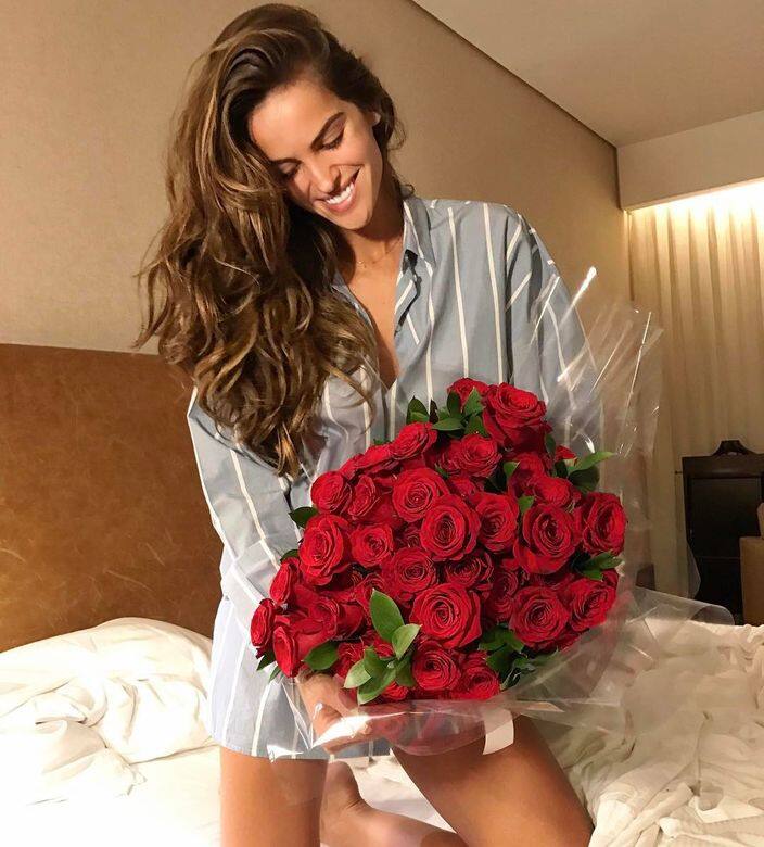 Izabel Goulart宣佈:「好快就做Mrs Trapp,當你遇到一個改變你人生每一部份的人,你就會 Izabel Goulart宣佈:「好快就做Mrs Trapp,當你遇到一個改變你人生每一部份的人,你就會