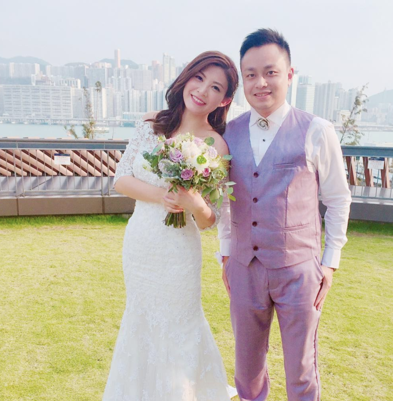 「聽過你太多心事,但已經不再重要,眼見你要做新娘,做密友的真想撒嬌,人 「聽過你太多心事,但已經不再重要,眼見你要做新娘,做密友的真想撒嬌,人