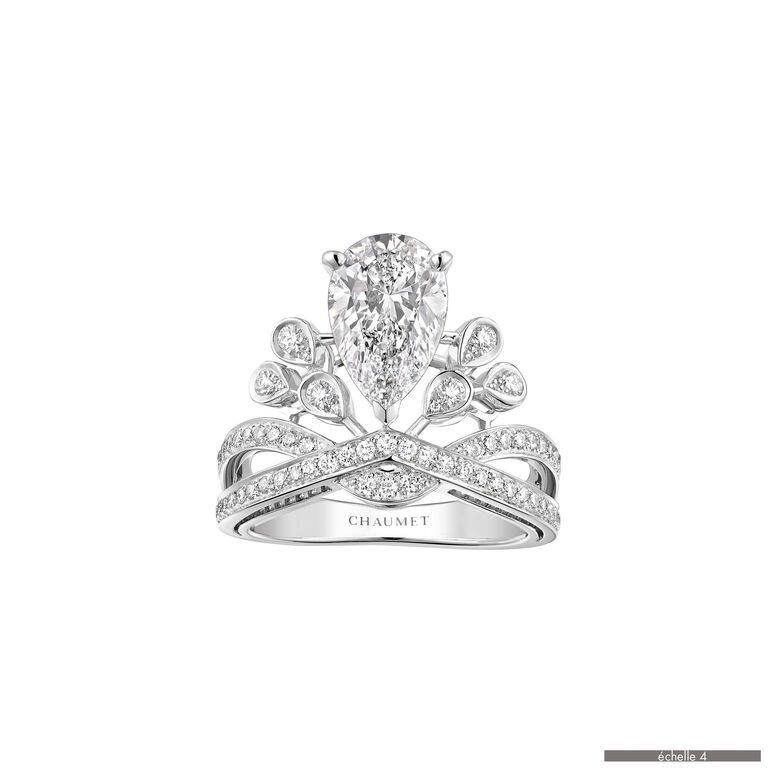 Aigrette Impériale這款高雅出眾的Joséphine Aigrette Impériale單鑽戒指集精緻、雍容、華麗和優雅於 Aigrette Impériale這款高雅出眾的Joséphine Aigrette Impériale單鑽戒指集精緻、雍容、華麗和優雅於