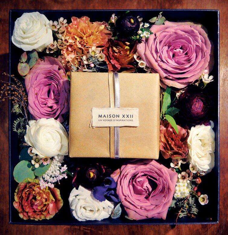 4. Maison XXII https://www.maisonxxii.comMaisonXXII的情人節系列除了傳統花束,盒子花就可以選擇配搭香 4. Maison XXII https://www.maisonxxii.comMaisonXXII的情人節系列除了傳統花束,盒子花就可以選擇配搭香