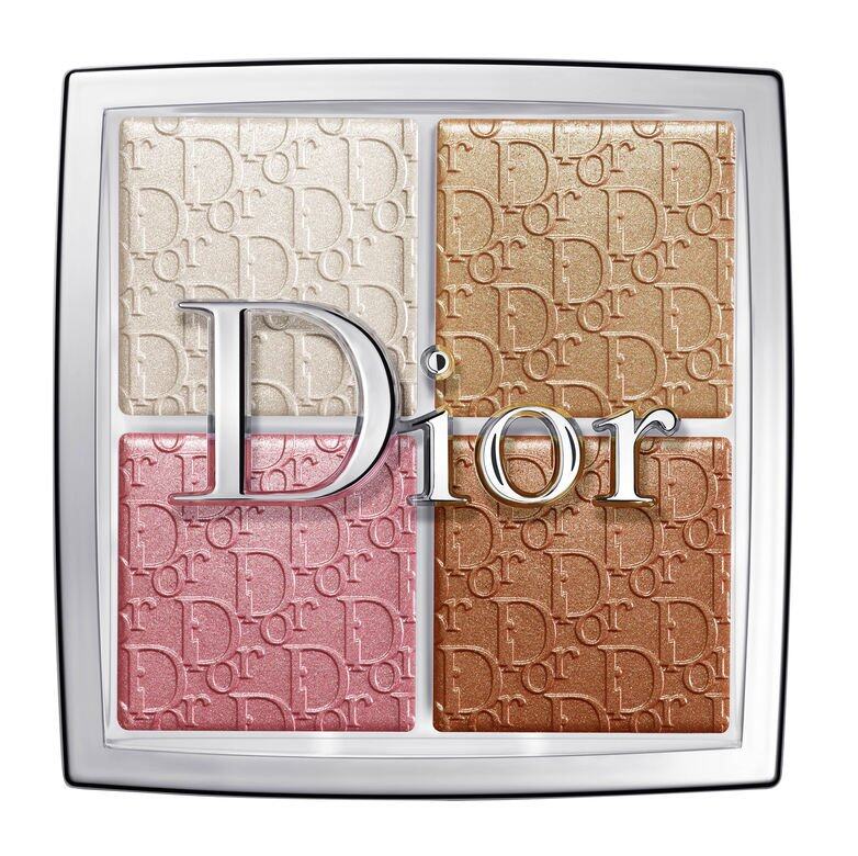 Dior 專業後台光影組合是一款擁有貼服質感及珍珠貝母的秘密武器,猶如 Dior 專業後台光影組合是一款擁有貼服質感及珍珠貝母的秘密武器,猶如