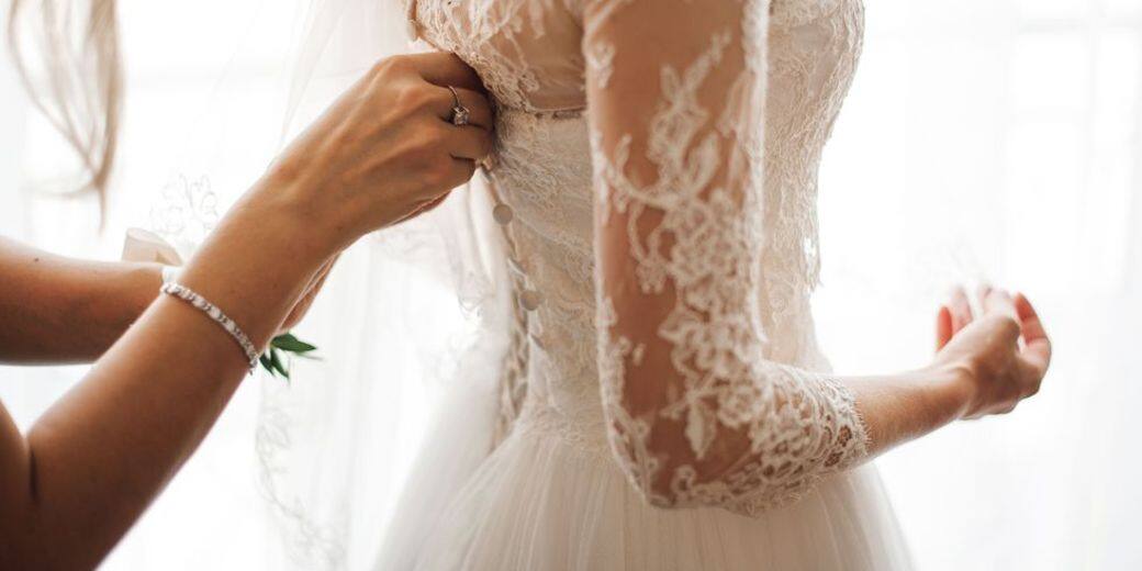 結婚時伴娘可是扮演最關鍵的角色~除了安撫新娘情緒,還有更多細節要注意~ 結婚時伴娘可是扮演最關鍵的角色~除了安撫新娘情緒,還有更多細節要注意~