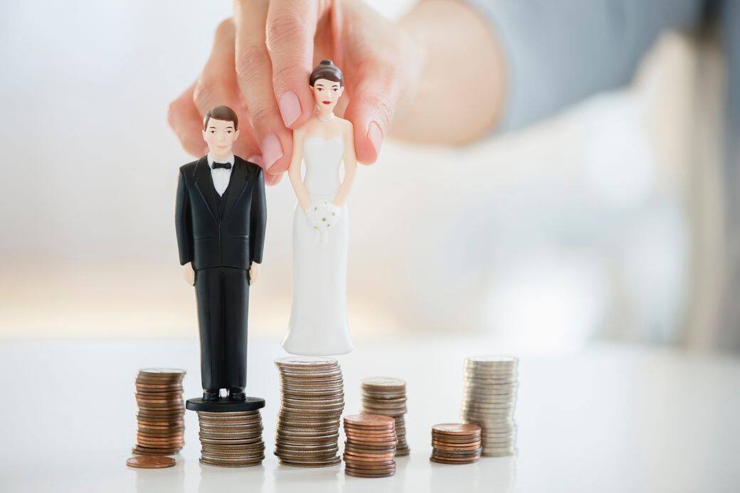 4 tips for balancing love and money 4 tips for balancing love and money