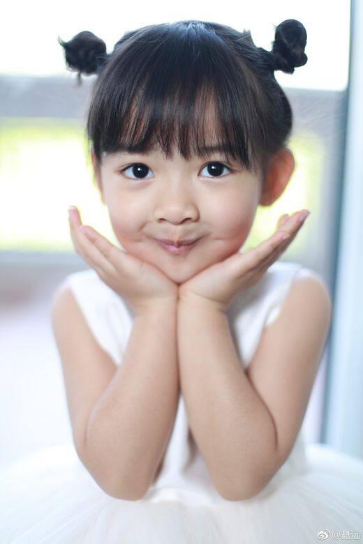 聶遠的4歲女兒聶子一 聶遠的4歲女兒聶子一