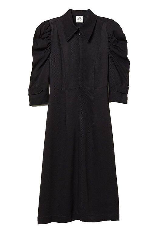 H&M Studio 黑色泡泡袖裙- £69.99(約700港幣) H&M Studio 黑色泡泡袖裙- £69.99(約700港幣)