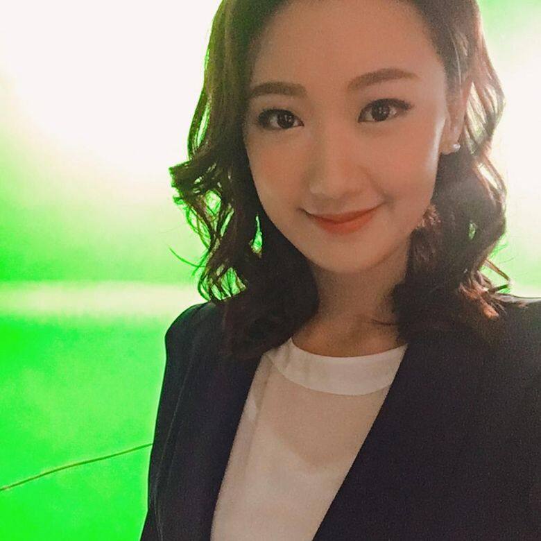 畢業於香港珠海學院的金盈,曾在香港寬頻的香港新聞台任職主播。該新 畢業於香港珠海學院的金盈,曾在香港寬頻的香港新聞台任職主播。該新
