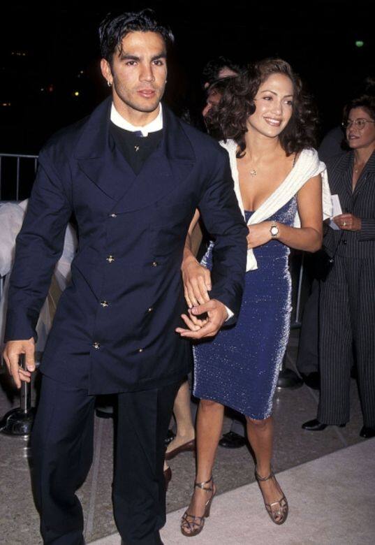 Jennifer Lopez
Ojani Noa Jennifer Lopez
Ojani Noa