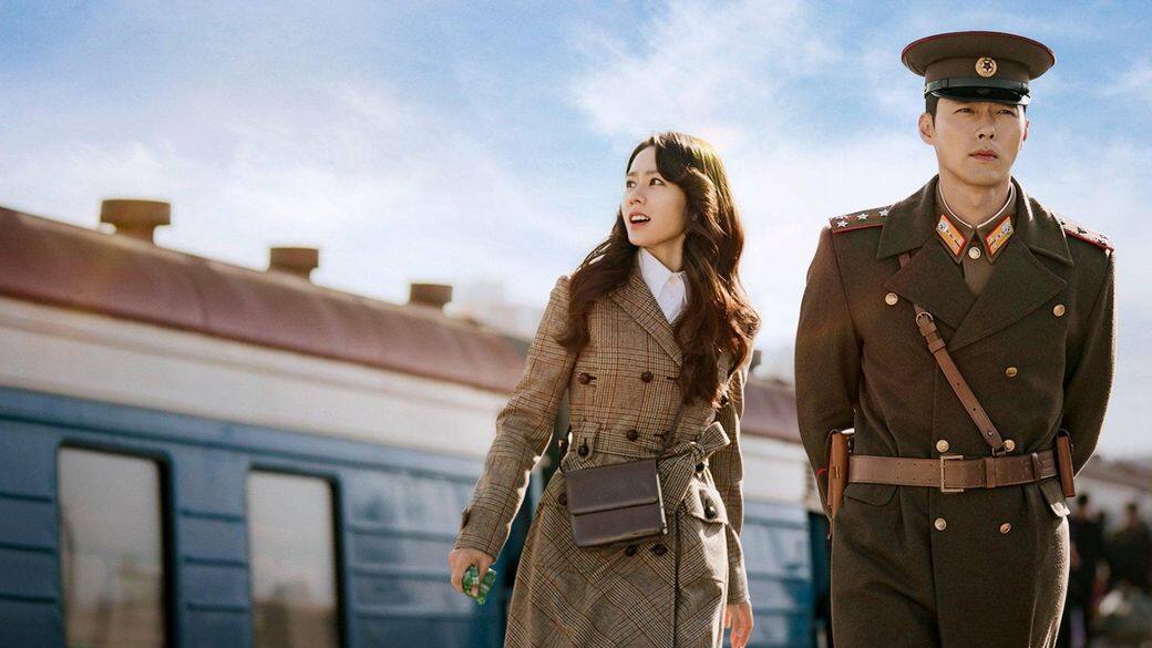 今年年初播出的《愛的迫降》，由於在Netflix與韓國tvN電視台同步播放，因此在亞