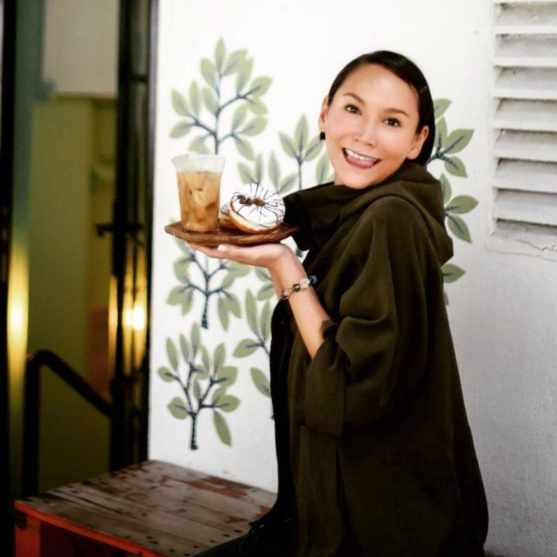 Amanda S. Model 模特兒 Flakes & Layers Ooonut Amanda S. Model 模特兒 Flakes & Layers Ooonut