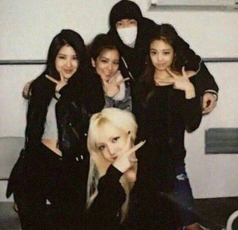 雖然相較其他男神Teddy Park並非最出名,但他卻是Blackpink音樂的幕後推手!他是YG 雖然相較其他男神Teddy Park並非最出名,但他卻是Blackpink音樂的幕後推手!他是YG