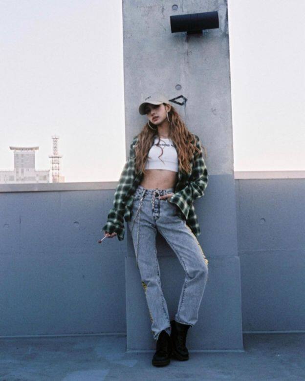 Lisa Blackpink 韓國 女團 Lisa Blackpink 韓國 女團