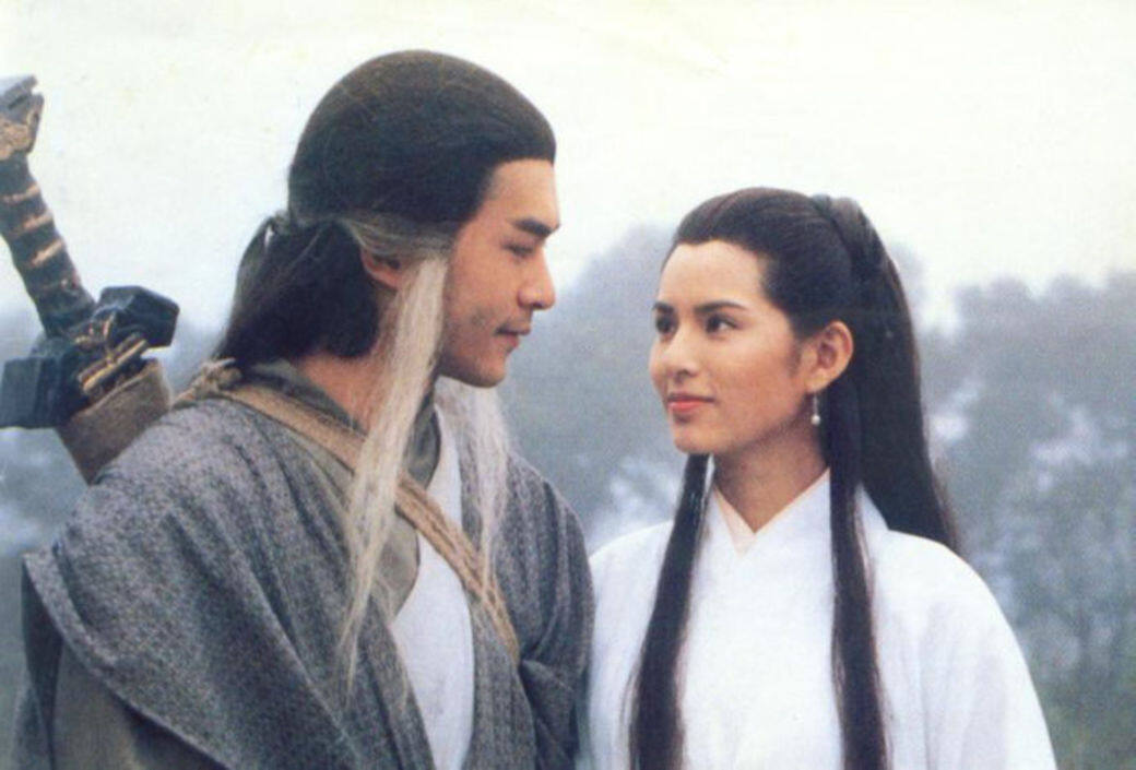 大家好久不見的「姑姑」,最近又進入大家眼底,皆因她新開了微博,張貼生活 大家好久不見的「姑姑」,最近又進入大家眼底,皆因她新開了微博,張貼生活