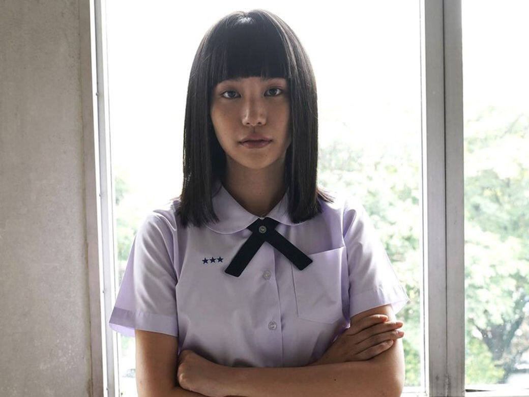 大熱Netflix泰劇《莫測高深一女生》女主角Chicha的6個秘密!被封「泰國水原希子」、17歲女團出道更是法律系高材生! 大熱Netflix泰劇《莫測高深一女生》女主角Chicha的6個秘密!被封「泰國水原希子」、17歲女團出道更是法律系高材生!
