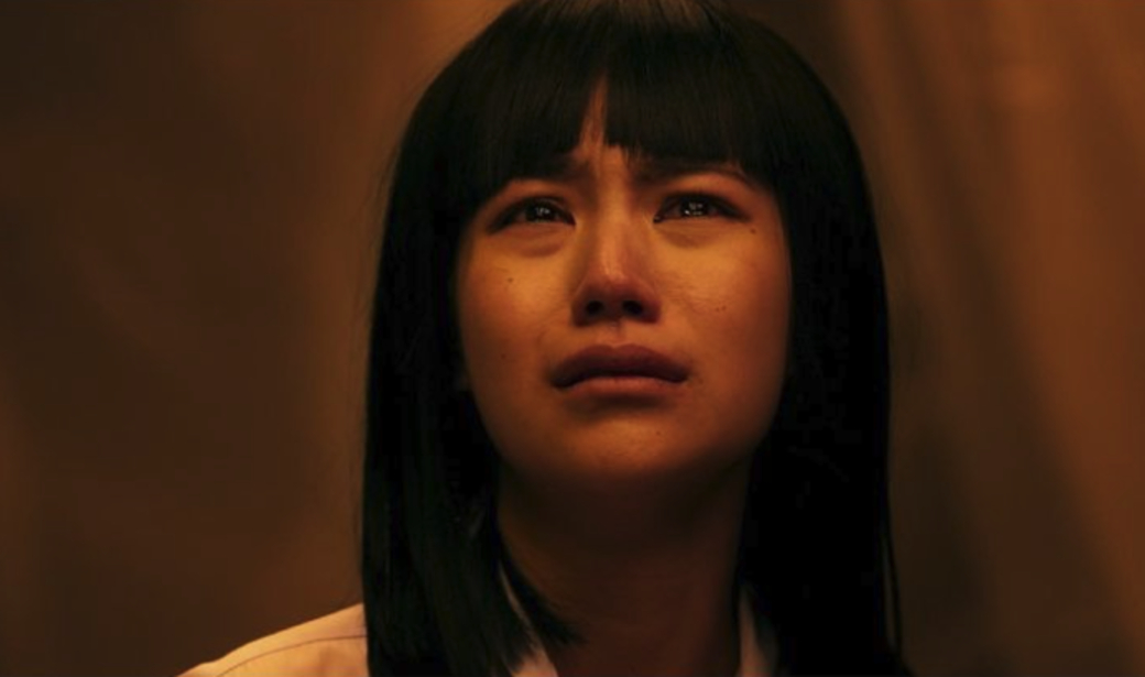 Chicha 在《莫測高深一女生》飾演的娜諾是來自地獄的少女,她放大人類的欲望 Chicha 在《莫測高深一女生》飾演的娜諾是來自地獄的少女,她放大人類的欲望