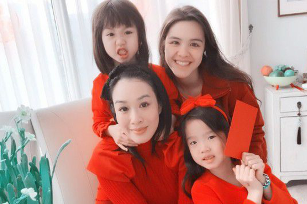 小女兒Cayla首次行時裝騷,鍾麗緹張倫碩的反應太有愛了! 小女兒Cayla首次行時裝騷,鍾麗緹張倫碩的反應太有愛了!