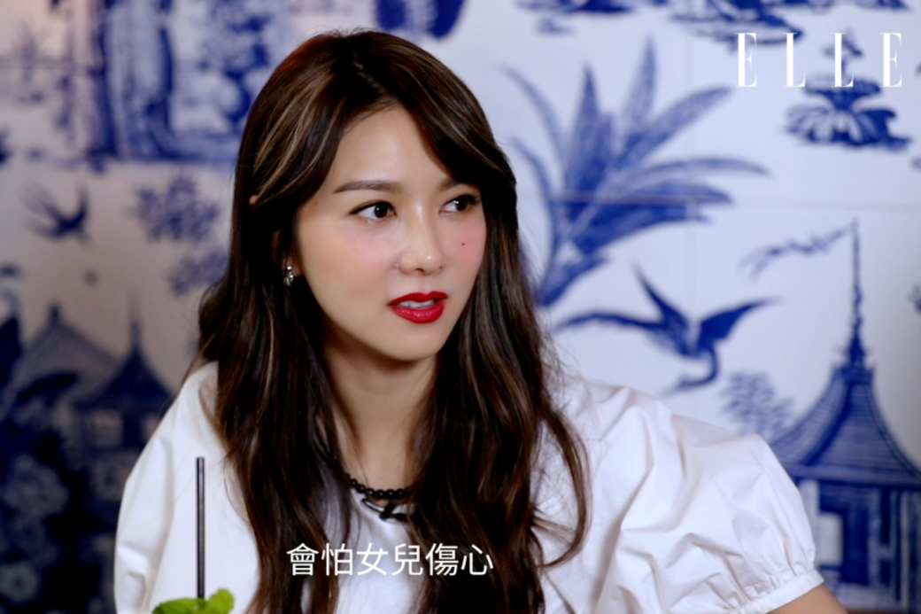 而Fiona表示她媽媽沒有心急叫她談戀愛 而Fiona表示她媽媽沒有心急叫她談戀愛
