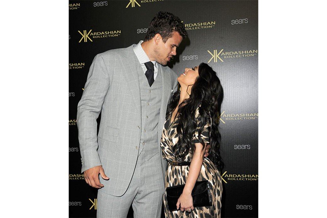 離婚的官方解釋不明,不過有傳提出離婚的Kim秘密到訪 Kris的家鄉明尼蘇 離婚的官方解釋不明,不過有傳提出離婚的Kim秘密到訪 Kris的家鄉明尼蘇