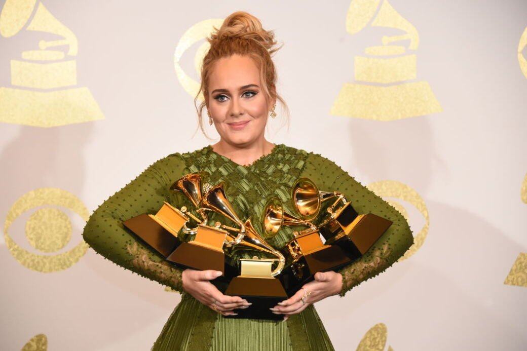 Adele與Simon Konecki的生活方式發生變化，有人爆料指出：「Adele成為超級明星，隨著越來