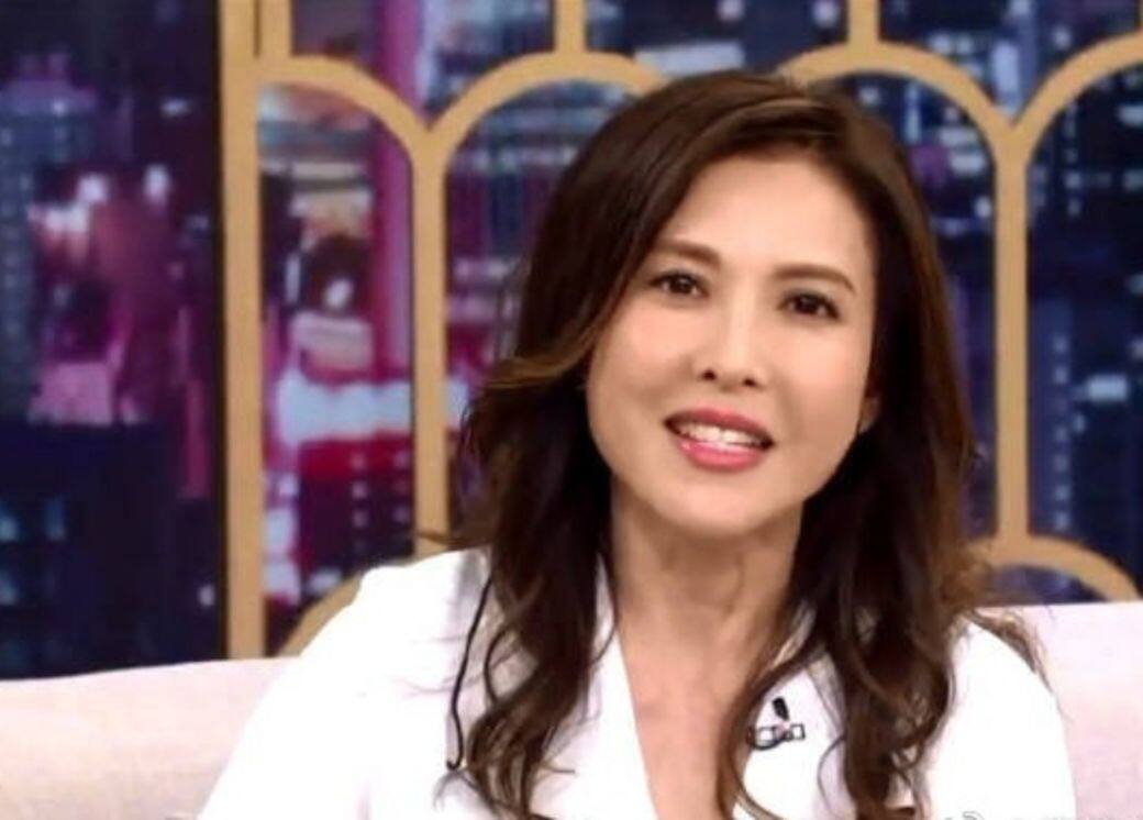 李婉華生於一個小康家庭 李婉華生於一個小康家庭