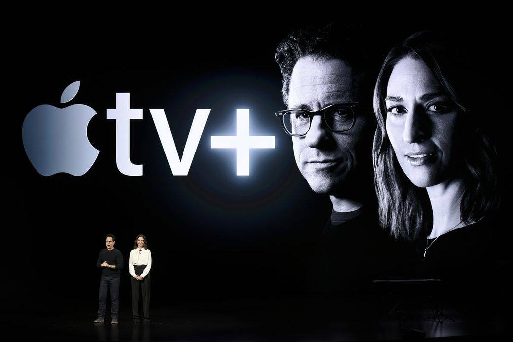 老老實實,大導演J.J. Abrams竟然為AppleTV+出手執導的喜劇《Little Voice》,也是令人期盼。 老老實實,大導演J.J. Abrams竟然為AppleTV+出手執導的喜劇《Little Voice》,也是令人期盼。