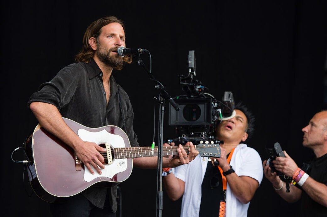 有學習天份要由一位演員轉型成為一個歌手要多久?Bradley Cooper的答案是六個 有學習天份要由一位演員轉型成為一個歌手要多久?Bradley Cooper的答案是六個