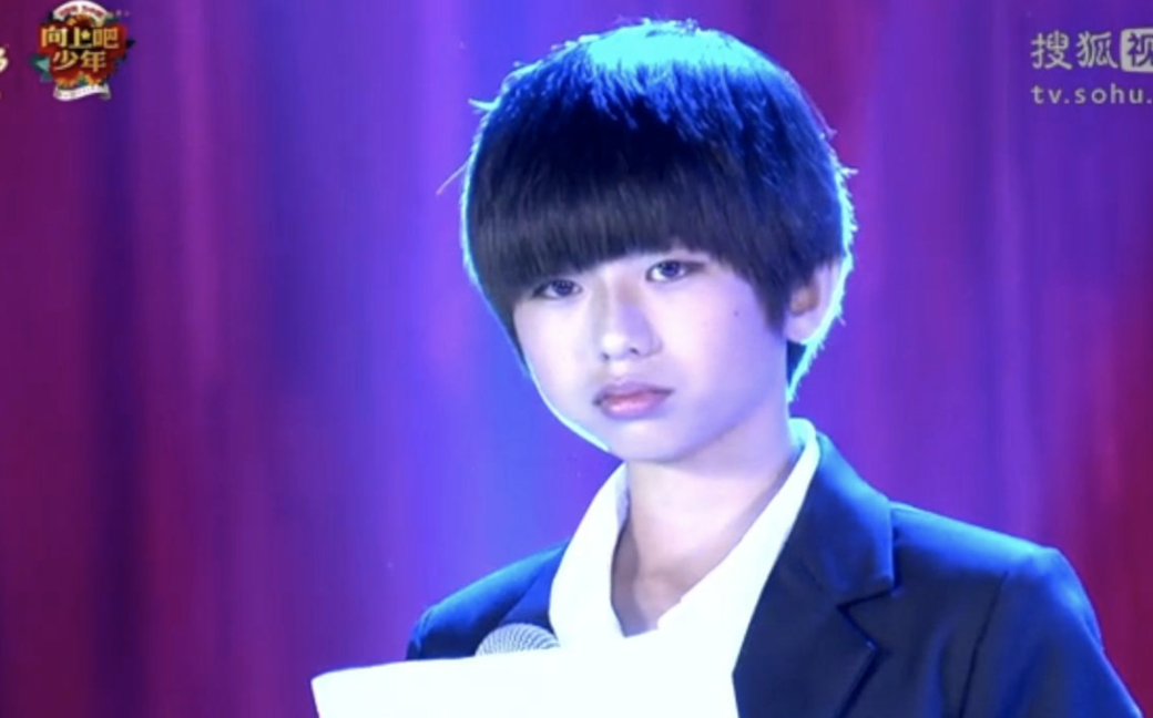 14歲初秀蔡徐坤在6年前 就已經頻頻在不同節目參加選秀了,當年他只 14歲初秀蔡徐坤在6年前 就已經頻頻在不同節目參加選秀了,當年他只