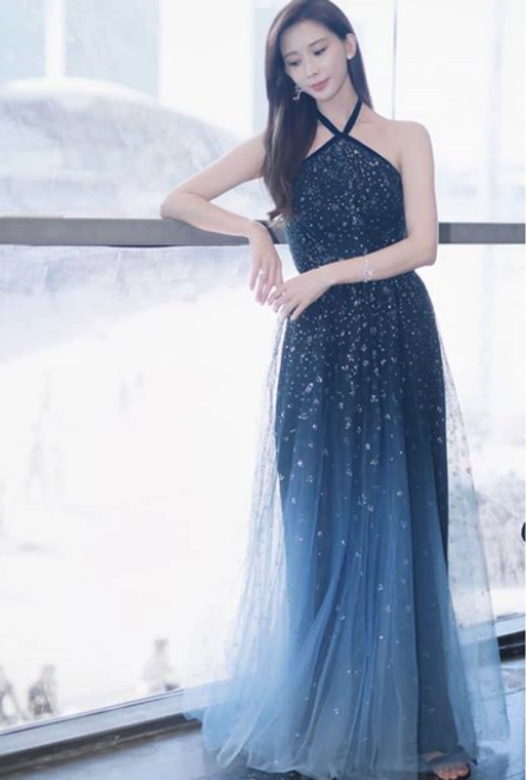 另一方面,Akira的「婚後復出」甚至比志玲更早:在6月16日,Akira便與EXILE的前隊長 另一方面,Akira的「婚後復出」甚至比志玲更早:在6月16日,Akira便與EXILE的前隊長