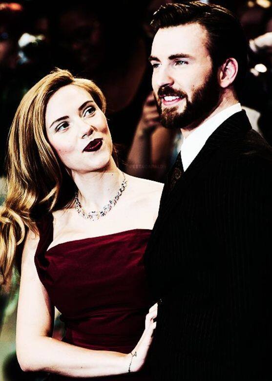 Scarlett Johansson的意見是「take it easy」:對於Scarlett來說,黑寡婦純粹是人生中的一個角色,但Chris Scarlett Johansson的意見是「take it easy」:對於Scarlett來說,黑寡婦純粹是人生中的一個角色,但Chris