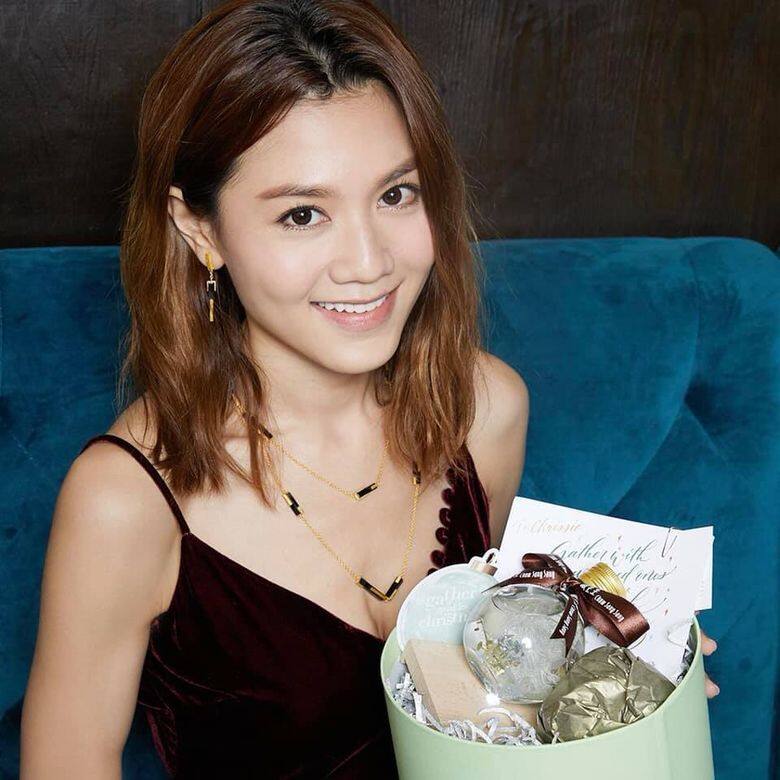 不過日前卻突然傳出30歲的余德丞戀 不過日前卻突然傳出30歲的余德丞戀