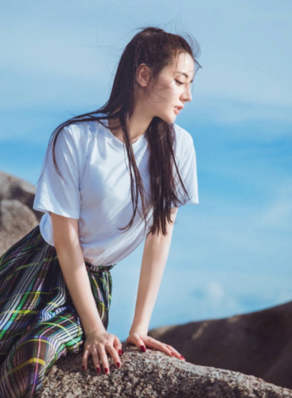美女迪麗熱巴是大美女不在話下 美女迪麗熱巴是大美女不在話下