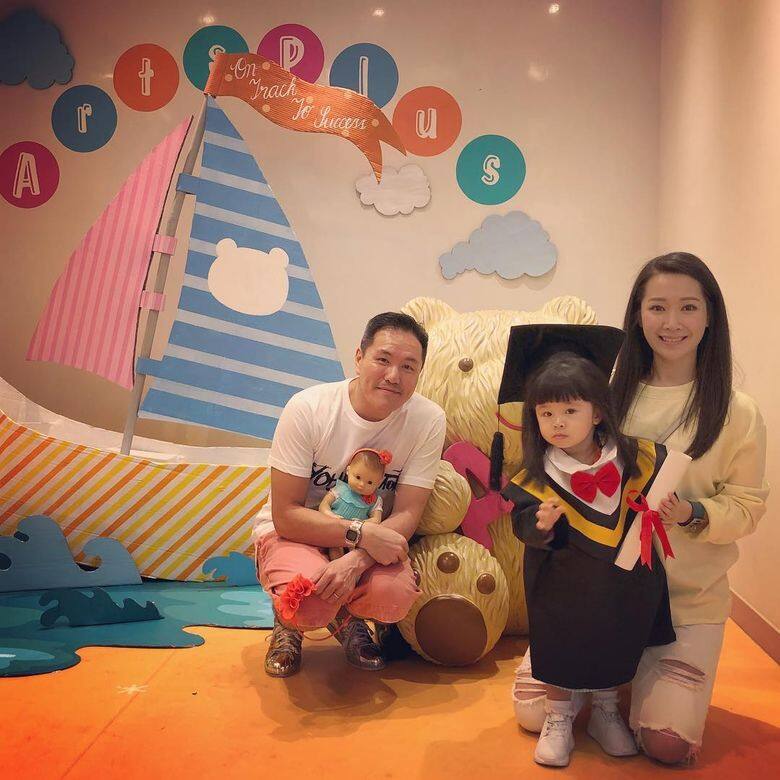 現在關心妍與楊長智育有一個可愛的女兒 現在關心妍與楊長智育有一個可愛的女兒