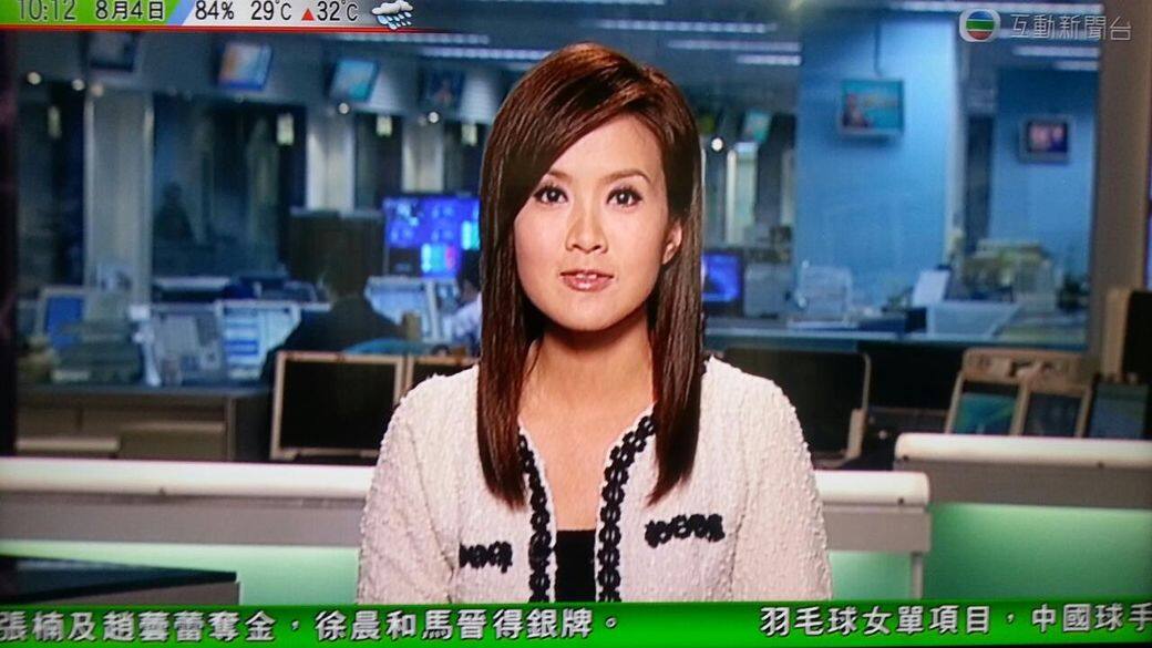 盤翠瑩盤翠瑩2004年加入大台，2010年成為「六點半新聞」主播，其實當時她只有