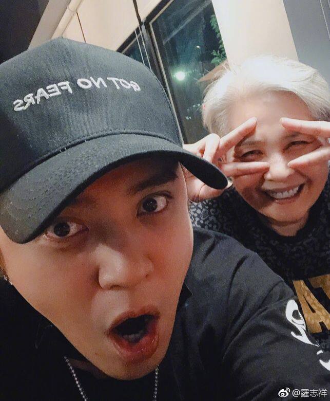 夫唱婦隨孝順小豬貼出與媽媽的合照:「香蘭/生日快樂喔/晚上要去夜店還 夫唱婦隨孝順小豬貼出與媽媽的合照:「香蘭/生日快樂喔/晚上要去夜店還