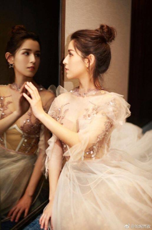 有網民甚至比較幾位新疆美女的美有甚麼不同 有網民甚至比較幾位新疆美女的美有甚麼不同