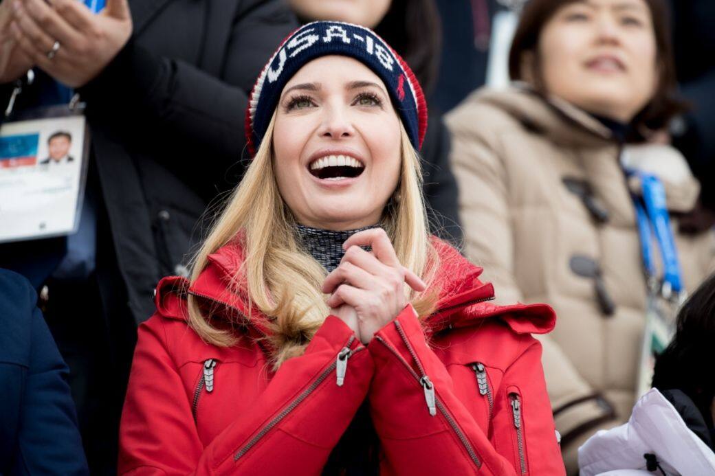 現年36歲的Ivanka Trump與特朗普關係密切,是父親事業上的得力助手。她於2017年 現年36歲的Ivanka Trump與特朗普關係密切,是父親事業上的得力助手。她於2017年