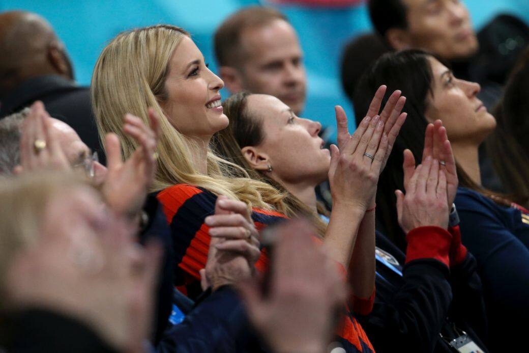 做生意最重要是懂得止蝕離場,Ivanka Trump就在七月下旬正式宣佈結束她的同 做生意最重要是懂得止蝕離場,Ivanka Trump就在七月下旬正式宣佈結束她的同
