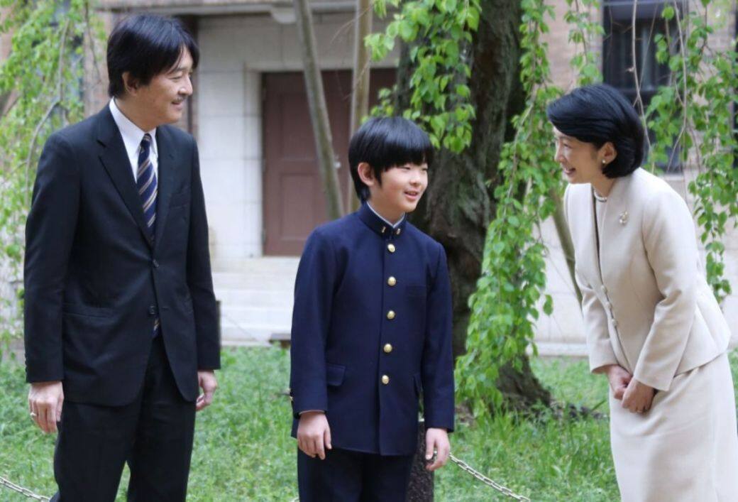 悠仁是日本新天皇德仁的弟弟文仁的獨子 悠仁是日本新天皇德仁的弟弟文仁的獨子