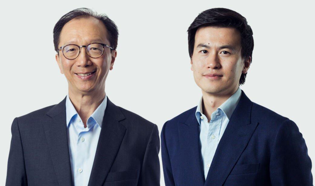 梁錦松今年已經67歲,只有36歲的吳啟楠視他亦師亦友,年前梁錦松離開 梁錦松今年已經67歲,只有36歲的吳啟楠視他亦師亦友,年前梁錦松離開
