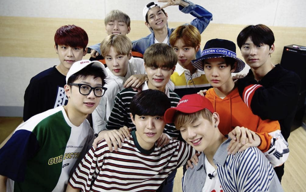 同時,姜丹尼爾缺席了8月7日的WANNAONE出道兩周年記念日,引起了不少粉絲 同時,姜丹尼爾缺席了8月7日的WANNAONE出道兩周年記念日,引起了不少粉絲