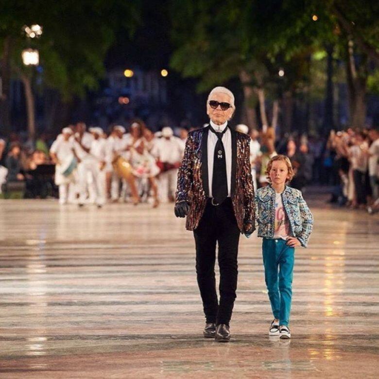 Karl Lagerfeld唯一承認過的戀人就是法國的貴族的Jacques de Bascher Karl Lagerfeld唯一承認過的戀人就是法國的貴族的Jacques de Bascher