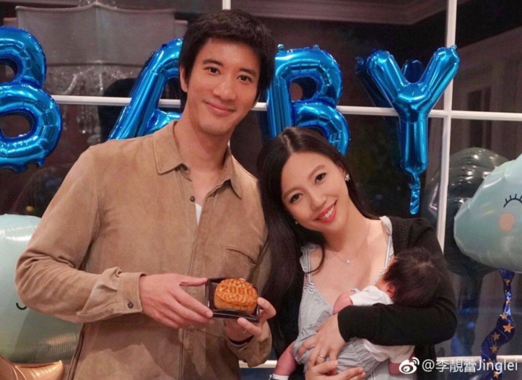 李靚蕾擁有高學歷,不過她卻思想傳統 李靚蕾擁有高學歷,不過她卻思想傳統