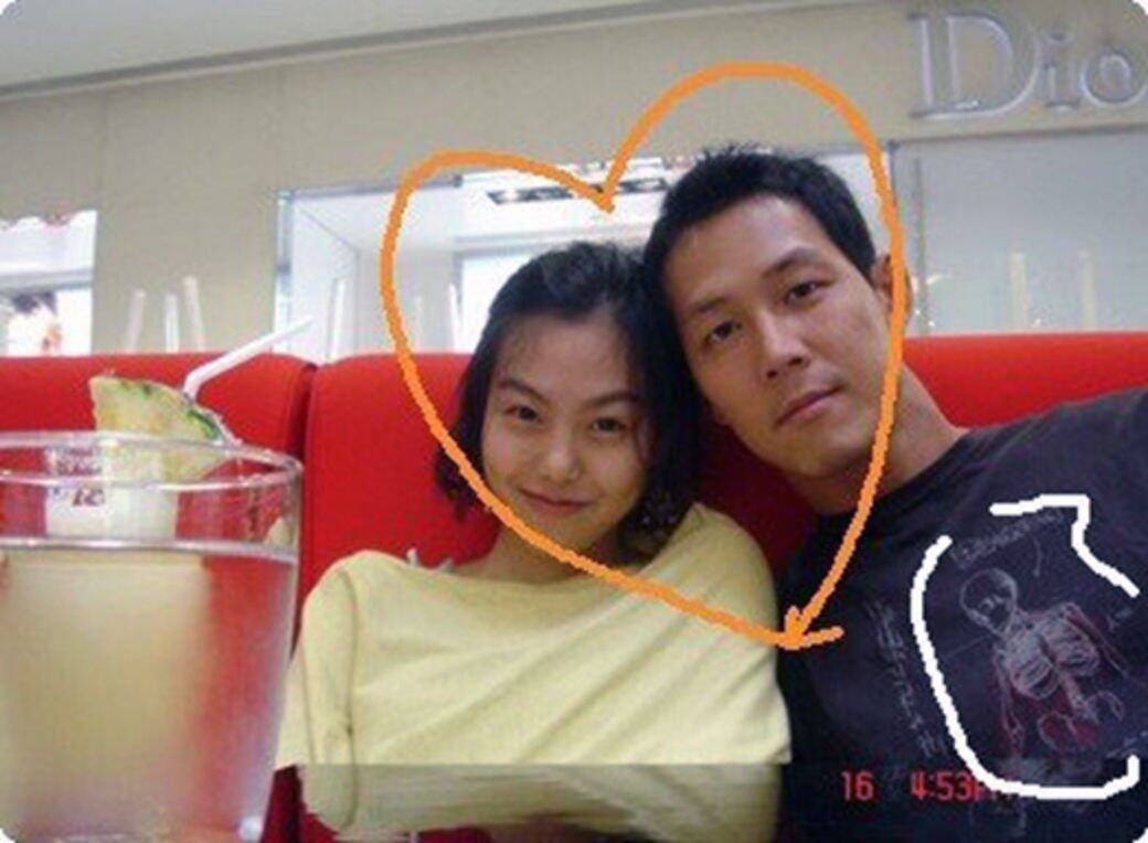 不少粉絲試圖努力尋找蛛絲馬跡以了解他們分手的原因,所得的資料很 不少粉絲試圖努力尋找蛛絲馬跡以了解他們分手的原因,所得的資料很