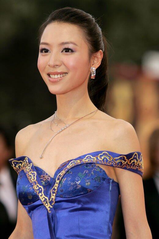 《職業特工隊5》張靜初第5集的湯女郎張靜初雖然有「小章子怡」綽號,她起 《職業特工隊5》張靜初第5集的湯女郎張靜初雖然有「小章子怡」綽號,她起